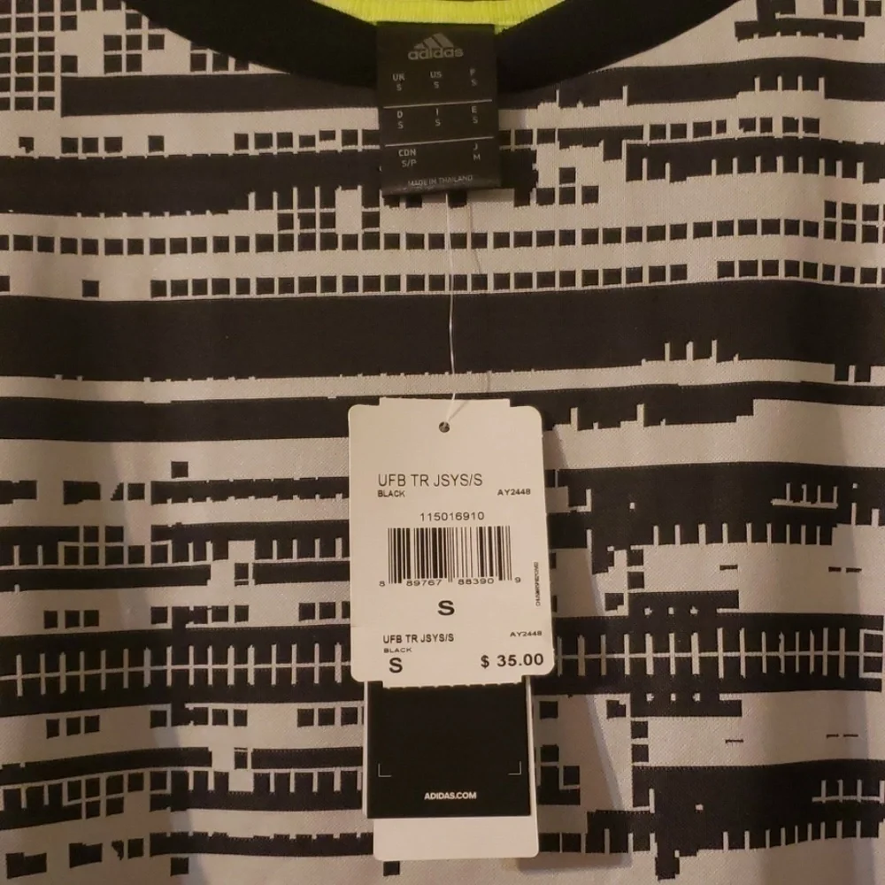 𝅺MEN'S Adidas shirt